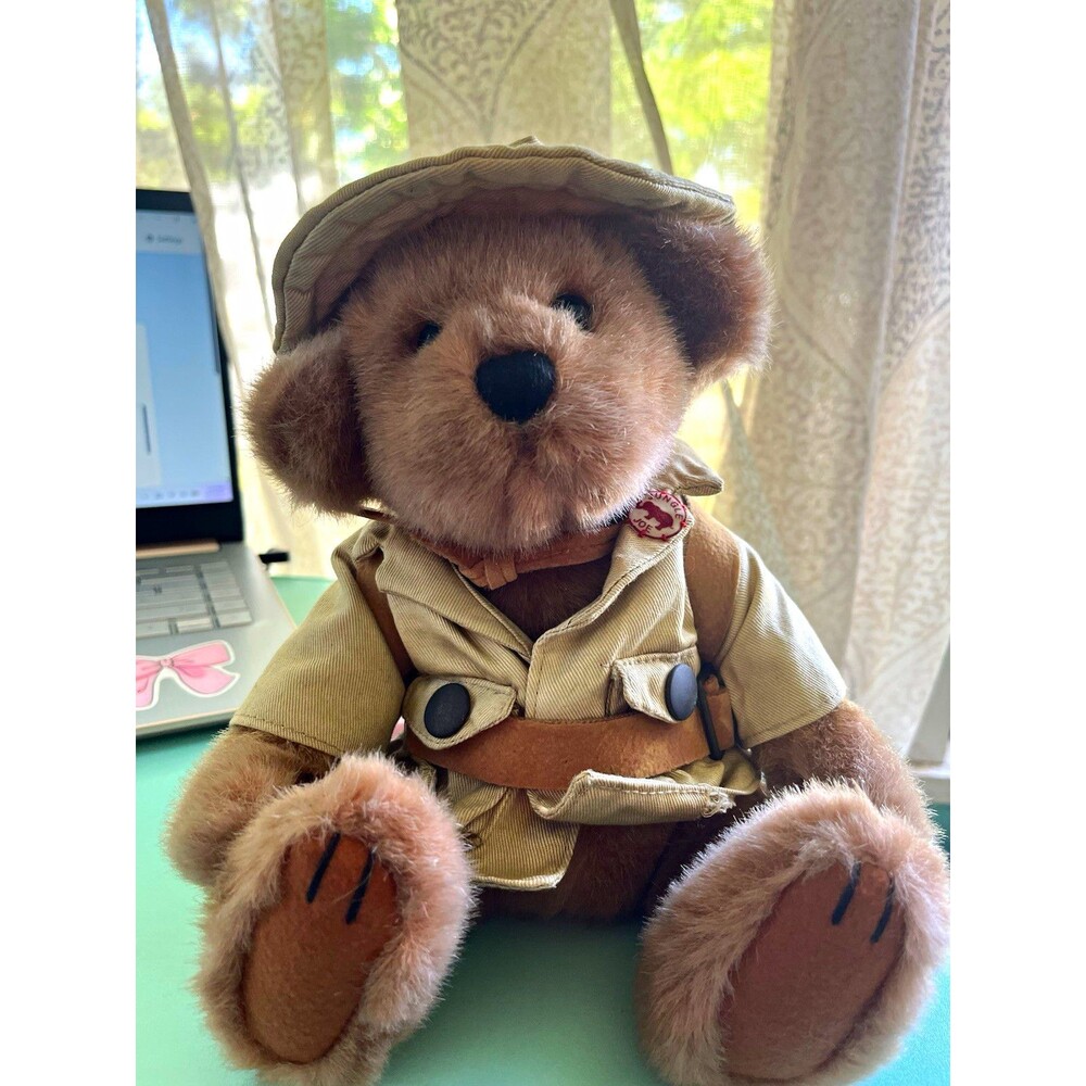 Vintage talking jungle Joe Safari 9 inches only used for display